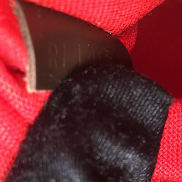 Pre-Loved Louis Vuitton Damier Ebene Siena MM - Picture 7 of 11